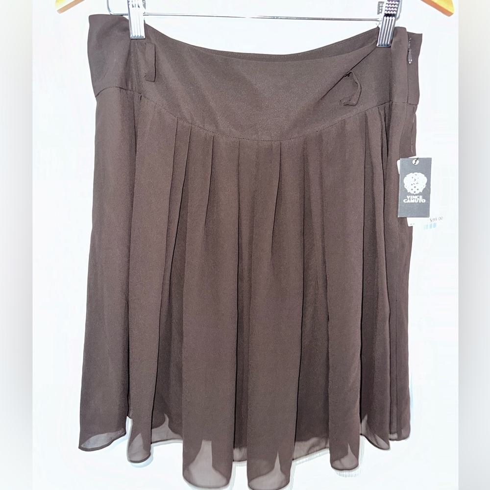 NEW Vince Camuto brand Women's size 12 pleated espresso dark brown pleated skirt